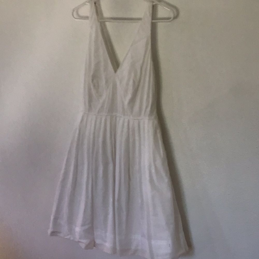 j.crew CUTE! white v-neck sleeveless vneck dress